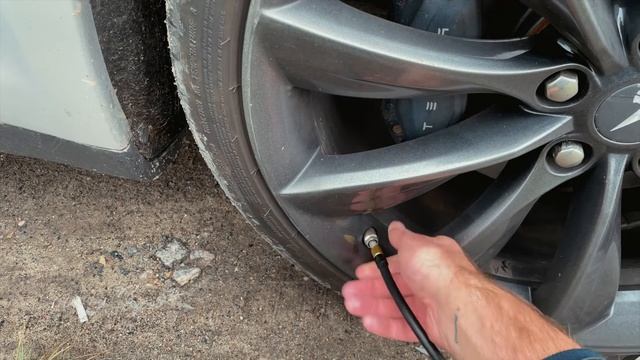 ✅ TESLA КОМПРЕССОР. Ошибка давления в колесах. Инструкция .BURLA смотреть онлайн