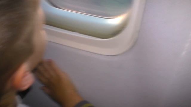 VLOG: летим на самолете Москва-Благовещенск смотреть онлайн