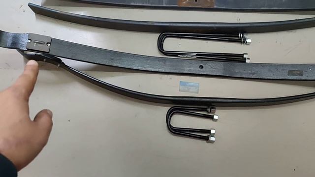 Как и чем усилить рессоры Mercedes Atego. Комплект для усиления рессор Атего.