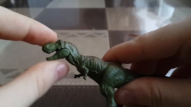 ОБЗОР НА МИНИ-ДИНОЗАВРОВ и один из них человек. (Mattel. Jurassic World) смотреть онлайн