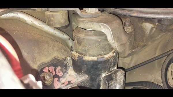 Замена всех подушек разных производителей .  GSP LYNXauto FENOX.