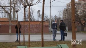 SOUTH PRANKS | Парень пристает к девушке на остановке