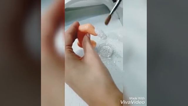 Посыпка на ногтях