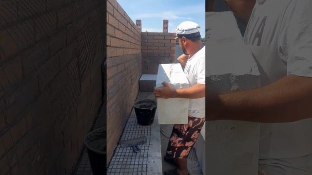 Кто хоть придумал такие блоки? смотреть онлайн