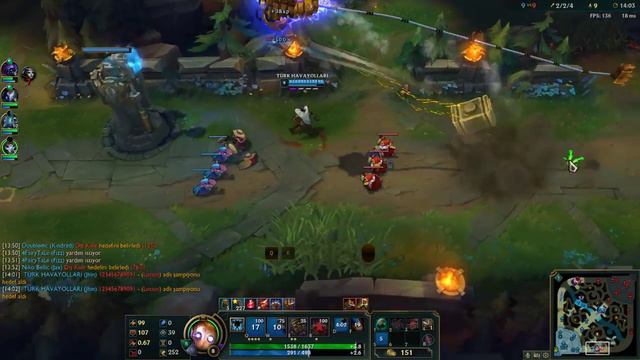League of Legends - Blitz grab Lucian while flying - poppy ult смотреть онлайн