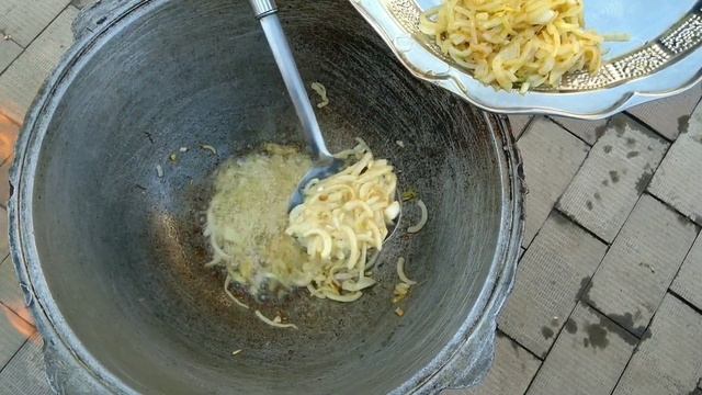 Курица на костре в казане с овощами это нечто ,незабываемый вкус и удовольствие готовить? смотреть онлайн