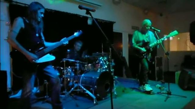 The Tea Project LivE n LOuD - Leafy Projections - Featurin BongO , DeenO an TonyO смотреть онлайн