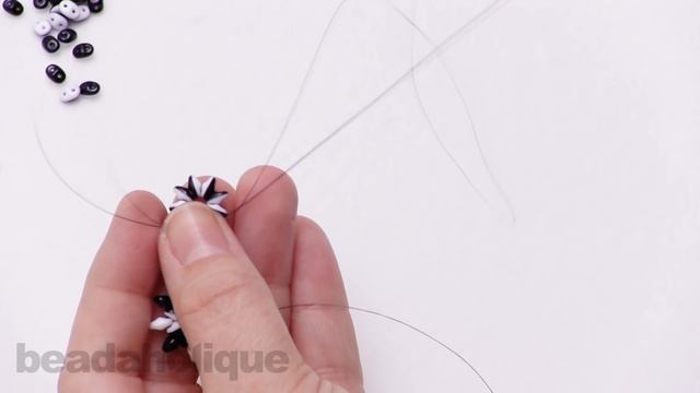 How to Make the Mod Fashionista Bracelet смотреть онлайн