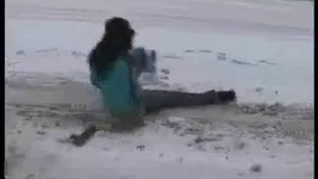 На дорогах ужасный гололед ВИДЕО