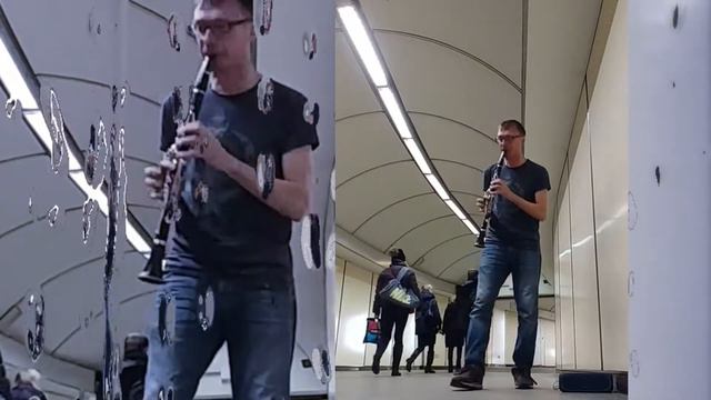 Drive and Expression! Amazing Music Performer of Subway. Hip Hop Clarinet. Trap Jazz. смотреть онлайн