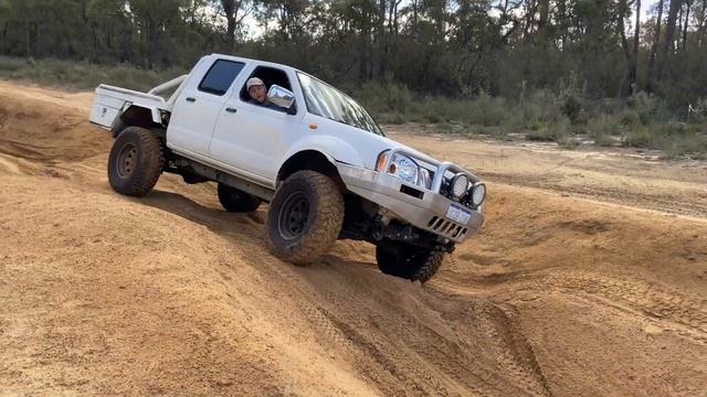 NP300 Off-Road | NP300/D23 Vs D22 Nissan Navara | Perth Offroad Tracks