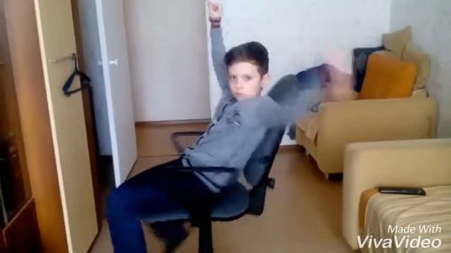 Самая быстрая реклама стула смотреть онлайн