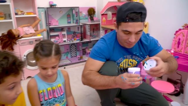 СНЕГ или СЛАЙМ? Почему АМИНКА ХОЧЕТ СНЕГ? Что ПРИДУМАЛИ Папа и Камиль Для Аминки? смотреть онлайн