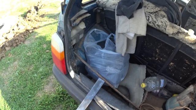 так может и засыпать в колодце почему кольца не опускаются под своим весом смотреть онлайн