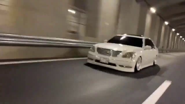 ATMOSPHERIC CARS Toyota Celsior смотреть онлайн