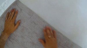 Как поклеить ОБОИ без стыков и пузырей? СВОИМИ РУКАМИ.