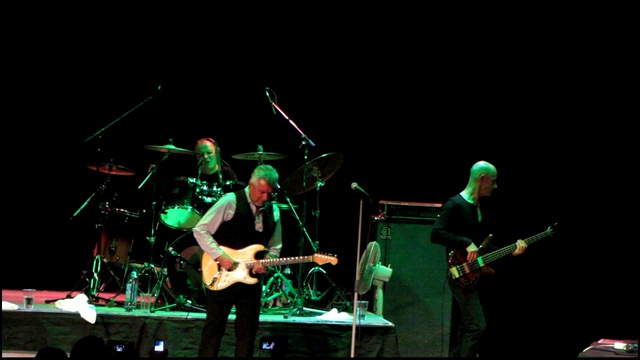 Manfred Mann's Earth Band & Barclay James Harvest 25 мая 2012 смотреть онлайн
