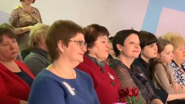 Мама, ты знаешь нет тебя роднее Песня 8 марта смотреть онлайн