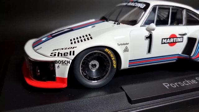 Norev - Porsche 935 Sieger Ickx/Maas 1976 Martini