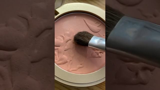 Professional makeup artist, beauty secrets, Mekup Art, look beautiful, lips hack,eye makeup#shorts смотреть онлайн