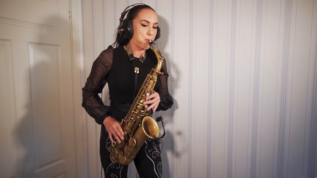 Giant Steps | 285 bpm | Alto sax solo by @Felicitysaxophonist смотреть онлайн