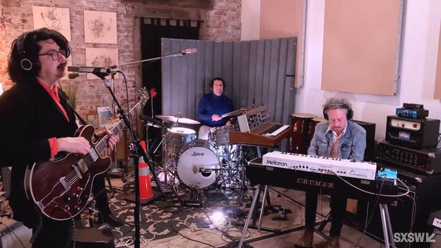 Forgotten Bloom | Best Move at SXSW Online 2021 смотреть онлайн