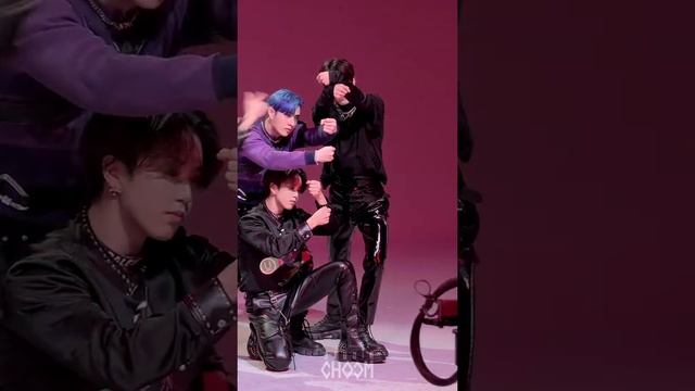 [UNFILTERED CAM] Stray Kids SEUNGMIN(승민) 'MANIAC' 4K | BE ORIGINAL смотреть онлайн