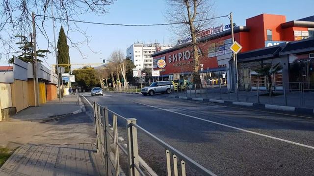 Лазаревское .Сочи. От ЖД вокзала до ул. Лазарева 206. Часть .1 смотреть онлайн
