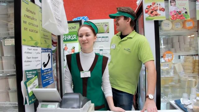 Легко ли быть продавцом-мужчиной в Избёнке? смотреть онлайн