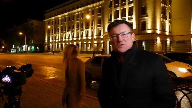 Как сделать фотографию ночью на длинной выдержке с накамерной вспышкой. смотреть онлайн