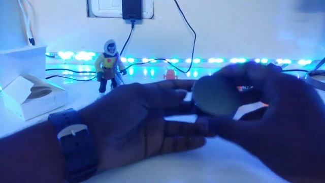 Unboxing of MI Bluetooth Speaker Mini - Unboxing #1 смотреть онлайн