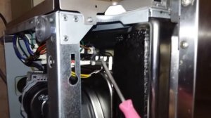 Ремонт Candy trio.