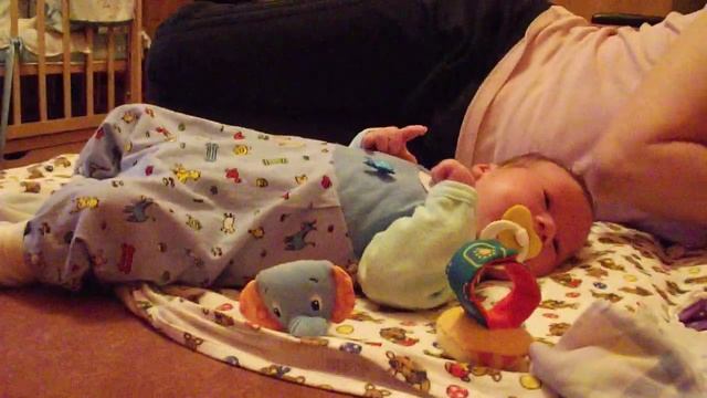Это энергичный танец!)))).AVI смотреть онлайн