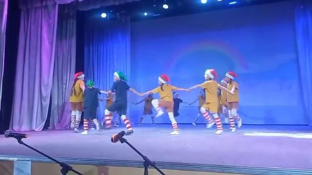 Детский танец "Гномики" смотреть онлайн