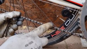 Как расстегнуть велосипедную цепь одними руками без специальных приспособлений