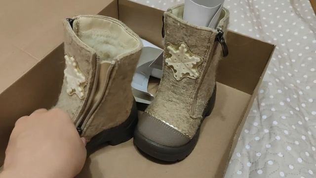 Самые теплые детские валенки/обзор на зимний комбинезон Crockid смотреть онлайн