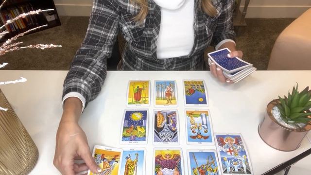 Virgo weekend reading! Your not forgotten! #tarot #virgo #reading смотреть онлайн