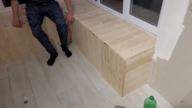 У мамы в доме ЧП \ Работаем по ночам \ Жизнь в деревне смотреть онлайн