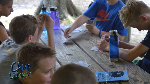Camp Livingston Best Summer Ever! смотреть онлайн