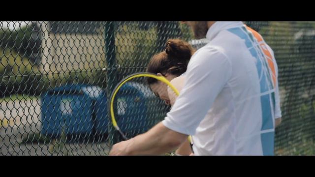 YE Komod x Adidas смотреть онлайн