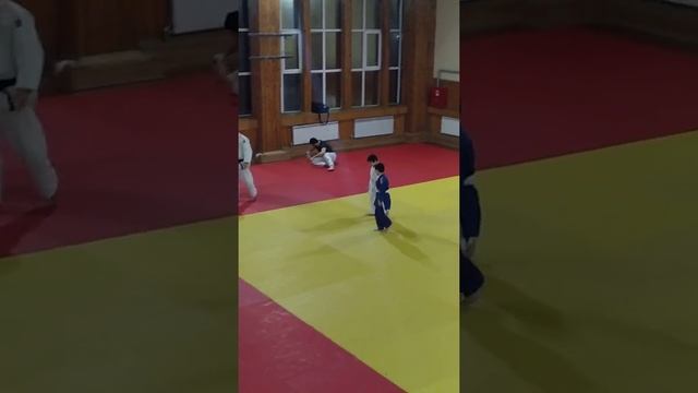 Магомед Джабраилов Курбан Джапаров (3 день ДЗЮДО) разминка смотреть онлайн