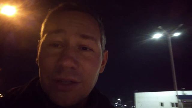 Как много людей покупают товары через Интернет?! Трэш общения! смотреть онлайн
