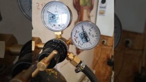 неисправность углекислотного редуктора.