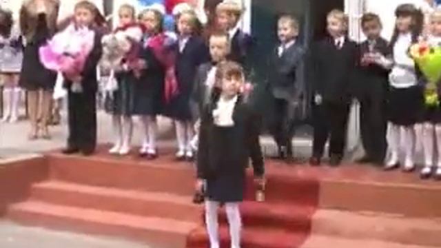 СЛУШАЕМ ДЕВОЧКУ - СМОТРИМ НА МАЛЬЧИКА смотреть онлайн
