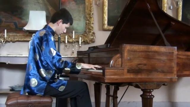 Liszt Consolation nr 3 on an Erard grand piano from 1837 смотреть онлайн