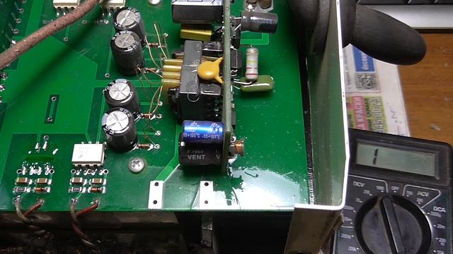 Ремонт сварочного аппарата Торус-255 профи. Транзисторы сгорают при включении. Часть 1 смотреть онлайн