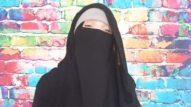 Influencers Taking Off Hijab смотреть онлайн