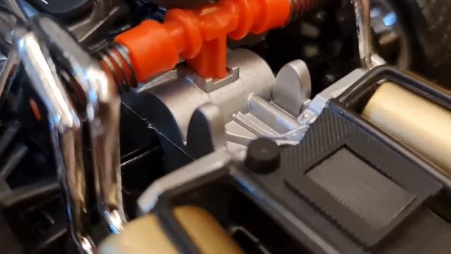 Mercedes SLK GTR 1:18 Scale by Maisto - Unboxing смотреть онлайн
