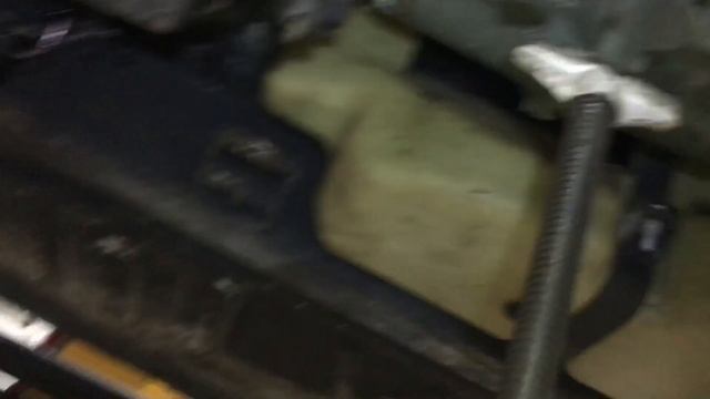 Hummer H1 Transmission removal смотреть онлайн