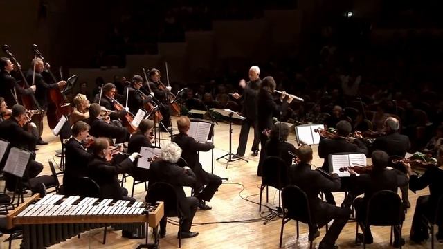"Подарили, подарили..." (симфоническая версия) смотреть онлайн
